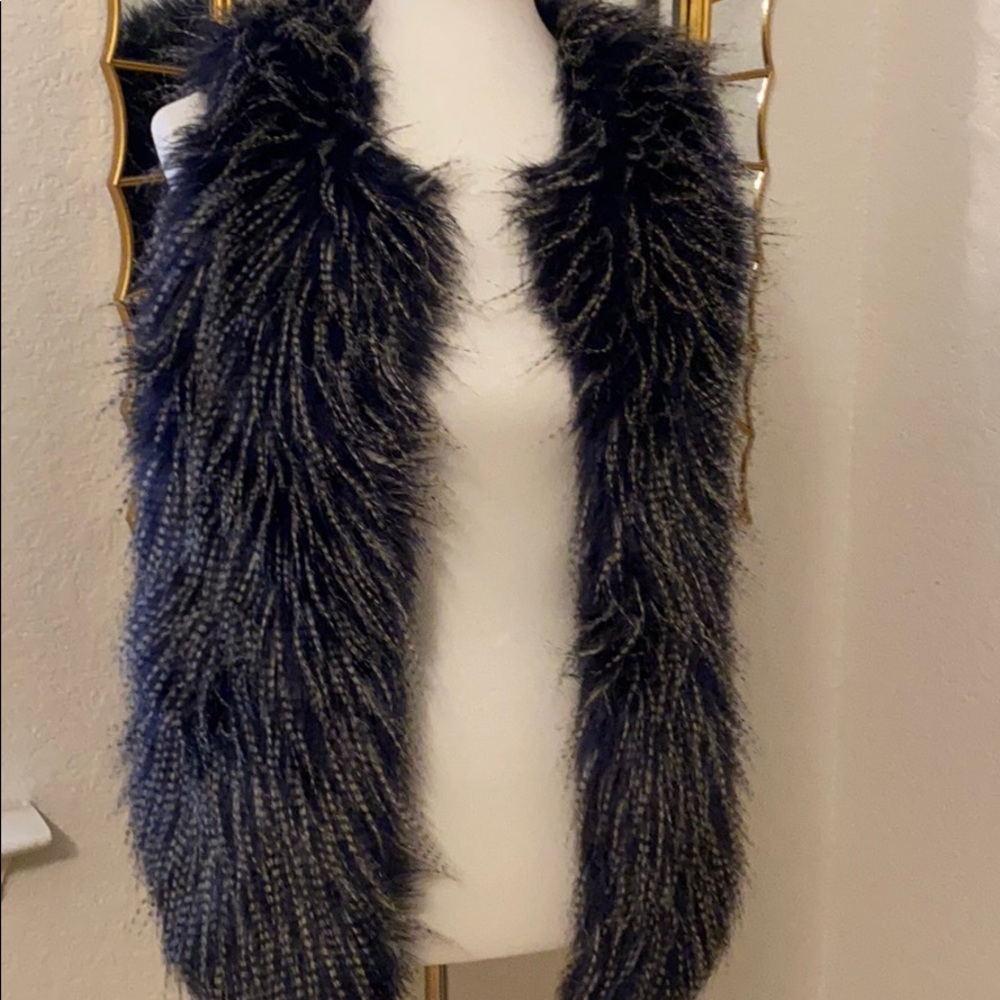 Stylish blue vest